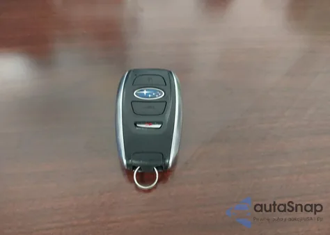 2020 Subaru Crosstrek Premium z USA, uszkodzony, nr VIN JF2GTAPC4L8200382